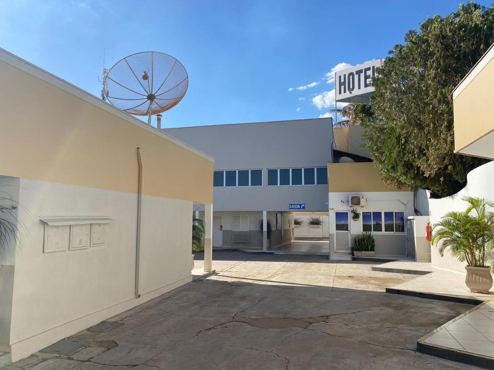 Porto Center Hotel Luís Eduardo Magalhães Exterior foto